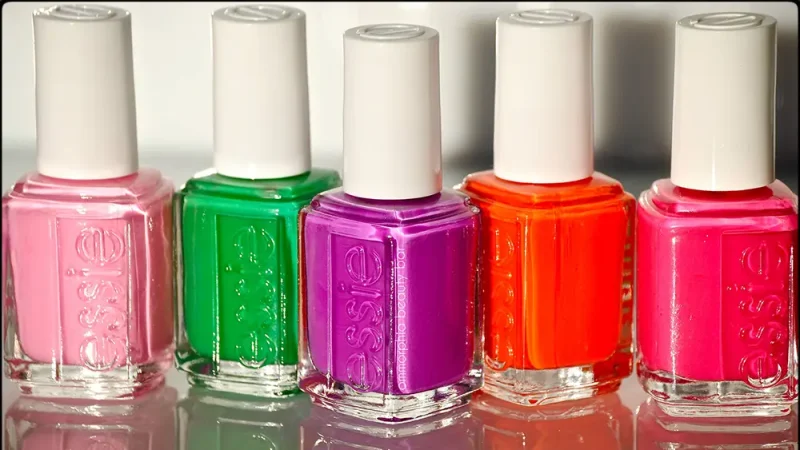 Сияние ваших пальцев: Как выбрать идеальный лак для ногтей