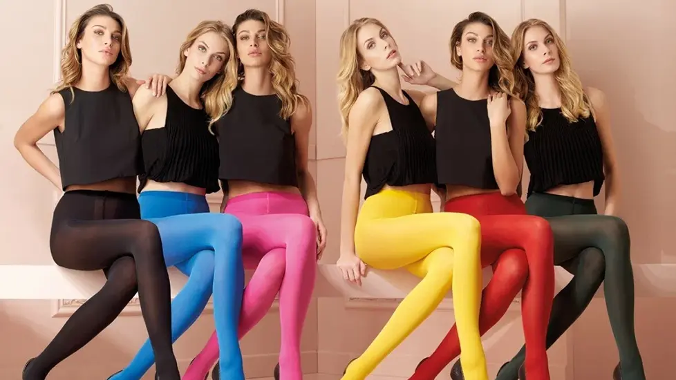 Цветные колготки: Яркий акцент в вашем образе